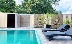 Patong V Hotel
